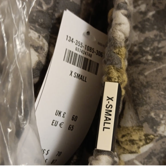 XS REG Abercrombie light grey camo essential sweatpants - Picture 2 of 2